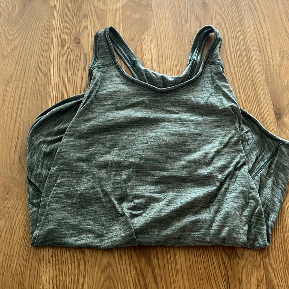 Lululemon Tank. Size 6. Green heather. Light weight.